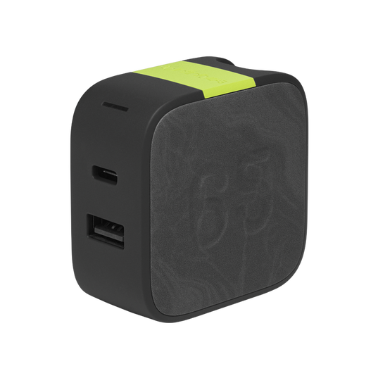 InstantCharger 65W 2 USB - Black - Powerful USB-C and USB-A GaN PD charger - Detailshot 3